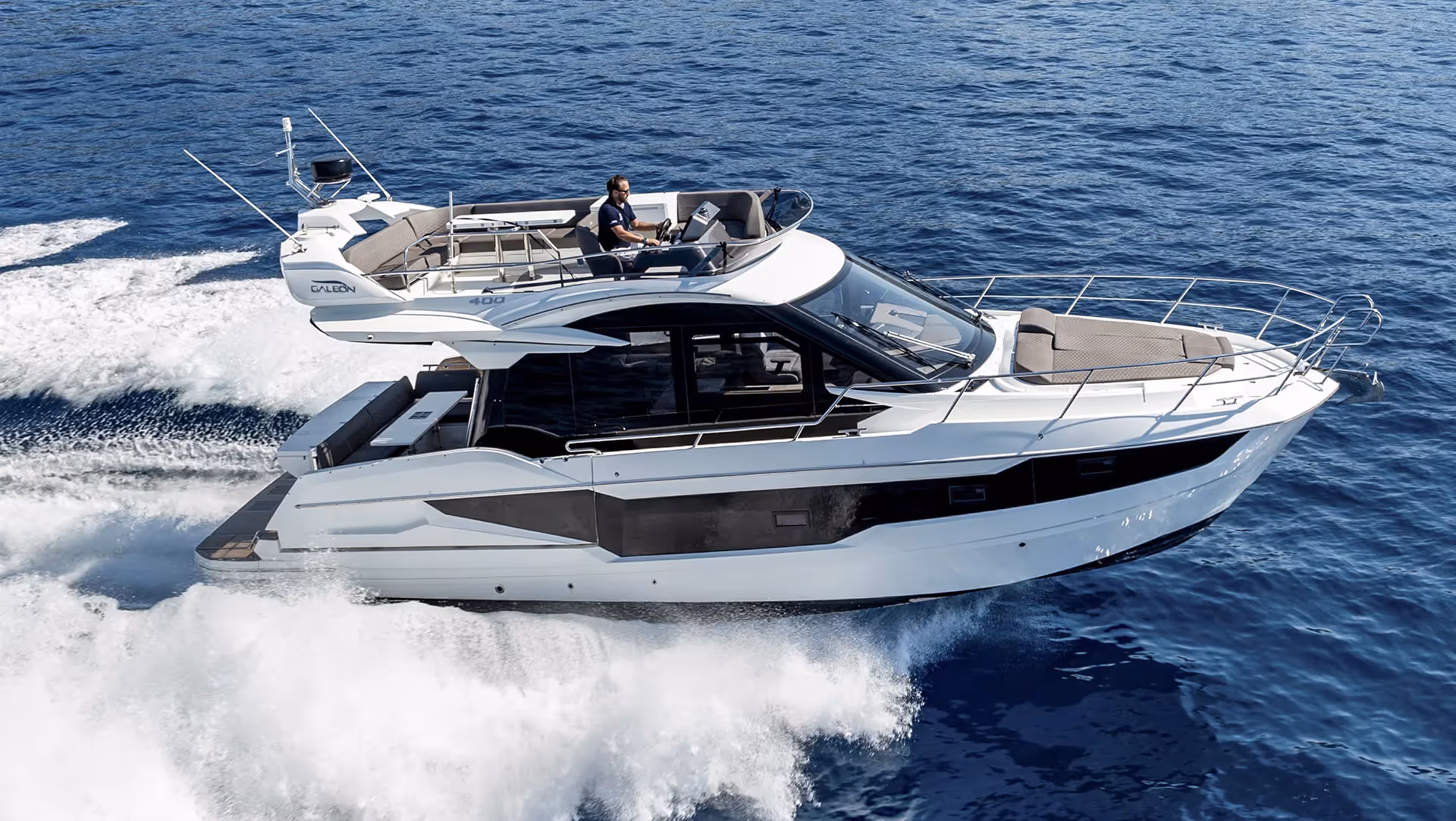 Galeon 400 FLY