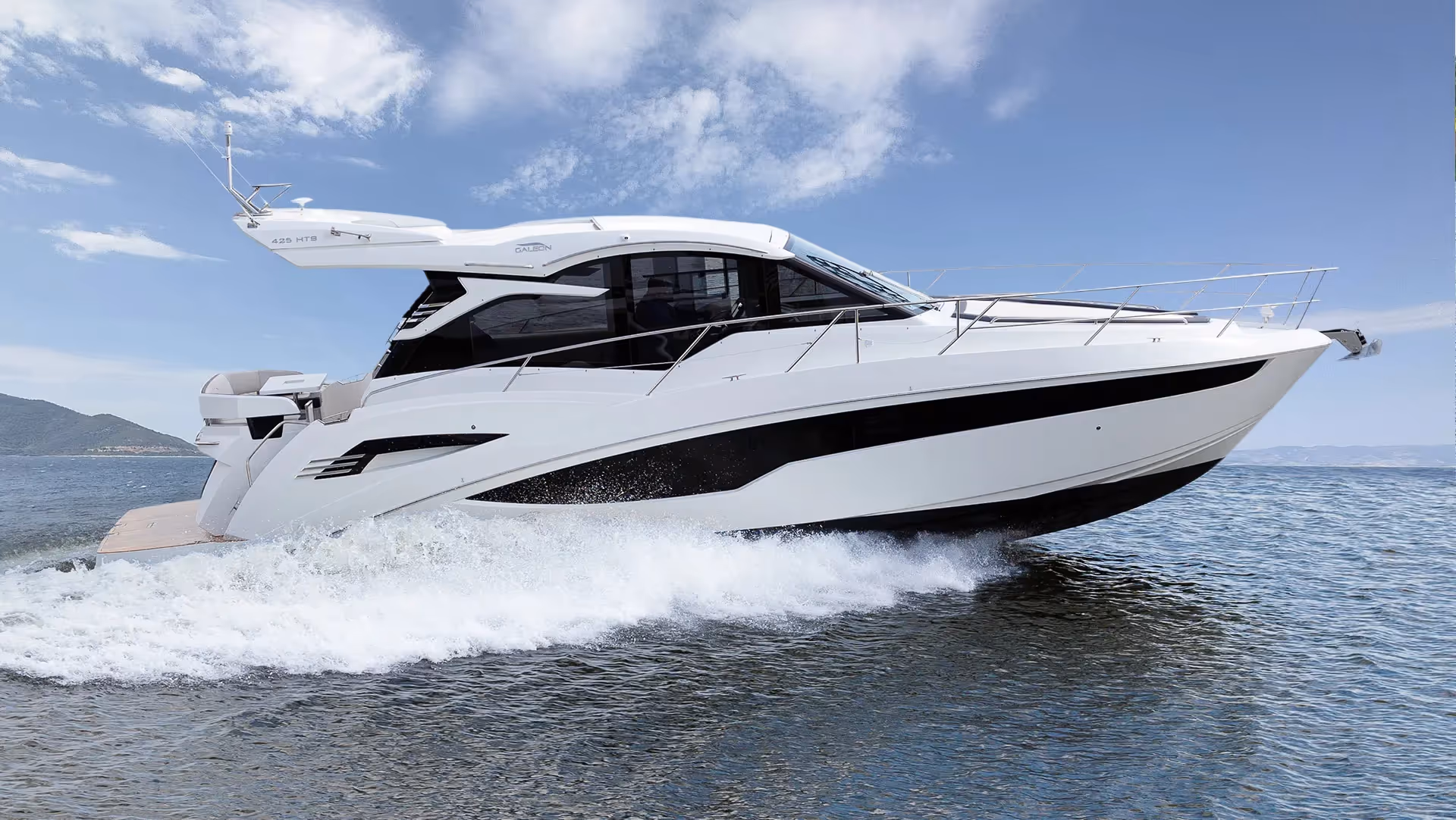 Galeon 425 HTS