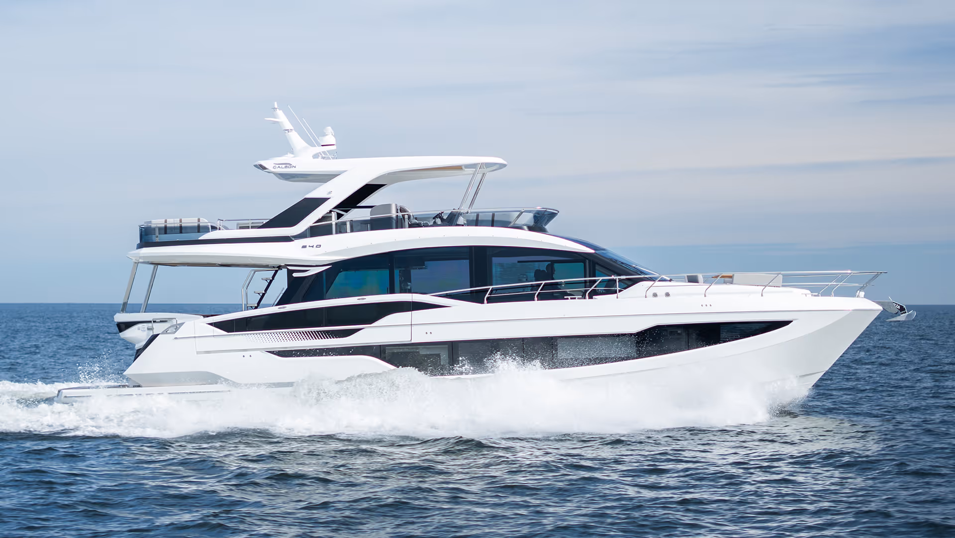 Galeon 640 FLY