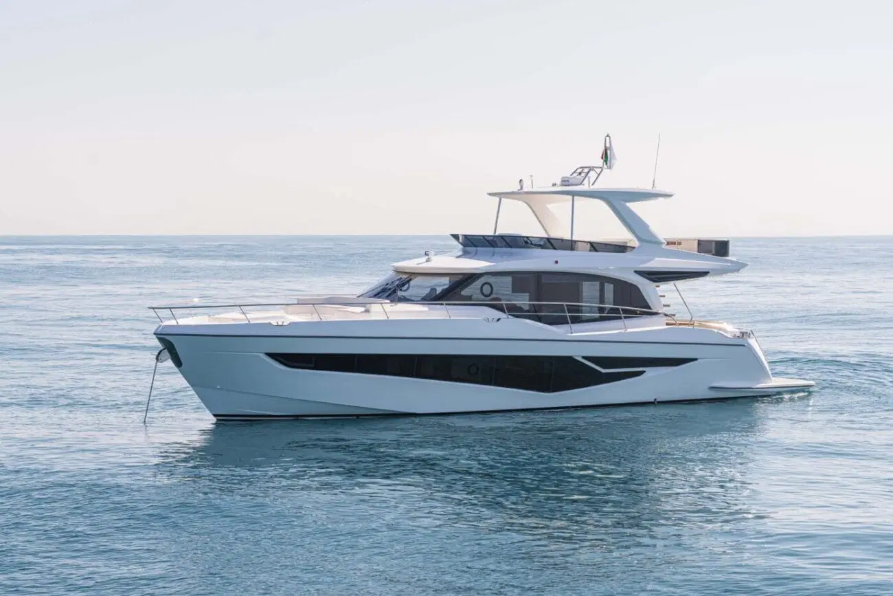 Majesty 60