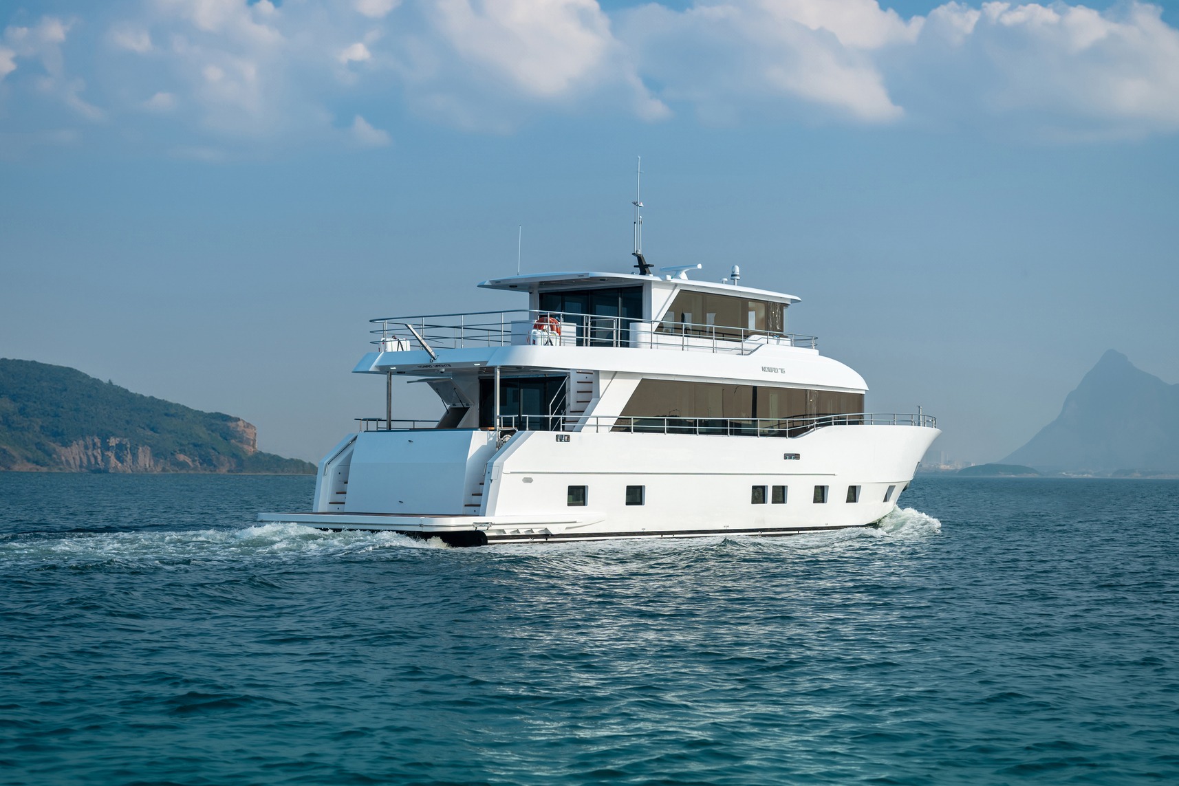 Nomad Yachts
